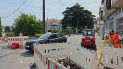 Operarios trabajan en la obra de la traves�a de Palmeira
