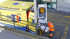Entrada de urgencias del hospital Montecelo, en Pontevedra