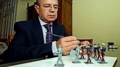 El comisario, con una de sus aficiones