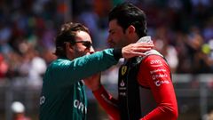 Fernando Alonso y Carlos Sainz.Fernando Alonso abraza a Carlos Sainz