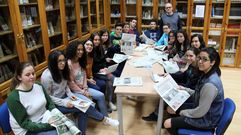 Los alumnos se llevan como premio un viaje de cinco d�as a Cantabria y el profesor, un �smartphone�