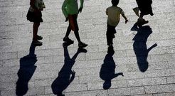 Las ayudas est�n destinadas a solucionar las necesidades b�sicas de las familias.