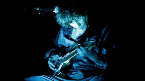 Antonio Vega, en un concierto en 2008 en Cambados.
