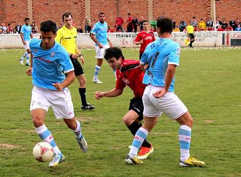 El Celta B deja encarrilada la primera eliminatoria tras vencer ayer al Cortes por 0-2.