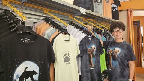 Azucena Álvarez en la tienda Casa Seni