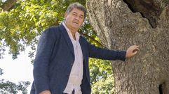 Ra�l Gonz�lez, d�as atr�s, na Carballeira de San Lourenzo, en Santiago, onde comeza o Cami�o a Fisterra e Mux�a 