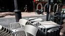 Las terrazas de una c�ntrica calle de Oviedo, cerradas durante la desescalada