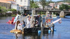 A baixada de carrilanas polo r�o Grande do Porto, en imaxes