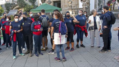 SALIDA DE LA CAMINATA PROTEGEMOS LOS CAMINOS, CON REPRESENTANTES DE LA  POLICA NACIONAL Y DE LA ASOCIACIN DE DISCAPACITADOS INTEECTUALES VIRGEN DE LA O-MENDEZ NUEZ