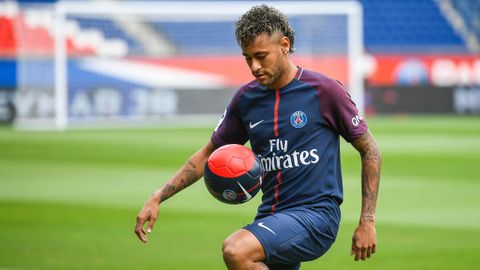 Presentaci�n de Neymar con el PSG