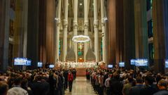 Imagen de la celebraci&oacute;n de la misa en la Sagrada Familia de Barcelona.