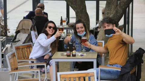 Inmortalizando la primera cerveza en Lugo