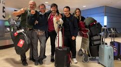 Alejandro Guill�n -segundo pola dereita- co equipo de Baiuca � s�a chegada a Madrid