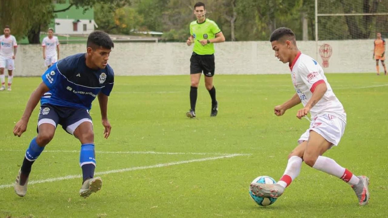 La casa que levantó el fútbol de Juan Gauto