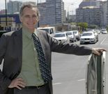 Carlos S�nchez-Tembleque, en Linares Rivas. 