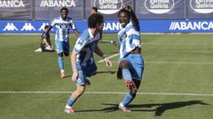 Dipanda, de 19 a�os y nuevo hombre gol del Fabril, celebra su tanto al Astorga