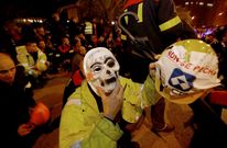 Los trabajadores de Alcoa en A Coru�a llevan semanas protagonizando protestas. 
