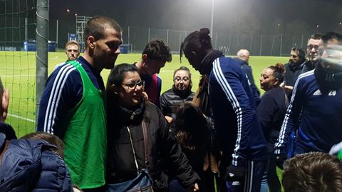 Ortuo, Ibra, Borja Snchez y Tejera saludan a los aficionados presentes en El Requexn