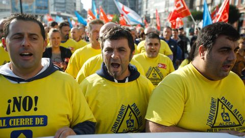Manifestaci�n contra el cierre de Alcoa en A Coru�a