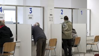 Numerosos centros de salud tendr�n caras nuevas en las consultas de medicina de familia, en la foto el ambulatorio Concepci�n Arenal de Santiago