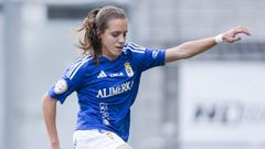 Anina, en un partido del Real Oviedo