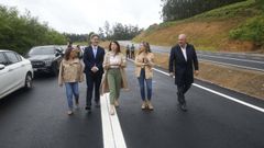 La conselleira de Vivenda e Planificacin de Infraestruturas, en el centro, flanqueada por el alcalde y la delegada territorial de la Xunta en Ferrol
