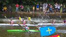  Los franceses Quentin Urban y Jeremy Candy, (c) campeones de Europa de marat�n, que llegaron segundos, seguidos de Juan Busto y Roberto Geringer (d), en el momento de la salida de la 83 edici�n del Descenso Internacional del Sella, una prueba en la que han participado m�s de 1.100 palistas en m�s de 800 embarcaciones y en la que la pareja formada por el leon�s Jos� Juli�n Becerro y el avilesino Miguel Fern�ndez Casta��n, del Club fluvial de Lugo, se ha impuesto con contundencia.