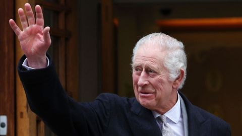 El Palacio de Buckingham confirma que Carlos III padece c�ncer