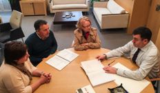 Rodr�guez se entrevist� con representantes de la asociaci�n cultural.
