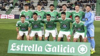 Once inicial del Racing de Ferrol en el partido frente al Cacere&ntilde;o en A Malata.