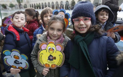 Salesianos adelant al jueves el da de la paz y lo uni al bicentenario de su fundador, Juan Bosco. 