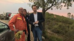 El consejero de Presidencia y Participaci�n Ciudadana, Guillermo Mart�nez, ha visitado la zona de Seroiro, en Ibias, afectada por los incendios forestales, junto a la alcaldesa Silvia M�ndez.El consejero de Presidencia y Participaci�n Ciudadana, Guillermo Mart�nez, ha visitado la zona de Seroiro, en Ibias, afectada por los incendios forestales, junto a la alcaldesa Silvia M�ndez