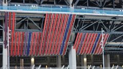 Obras de remodelaci&oacute;n del estadio del Barcelona FC, con las lamas de cer&aacute;mica del exterior