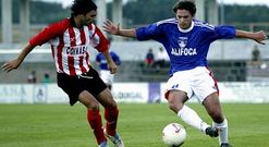 �scar Toja -de azul- defendi� la pasada temporada los colores del Berganti�os.