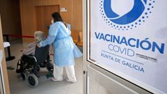 La vacunaci�n de mayores de 80 a�os empez� el 22 de febrero. En la imagen, el centro de salud Virxe Peregrina de Pontevedra