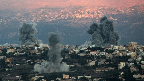 Edificios de la poblacin de Qlayaa bombardeados por Israel.