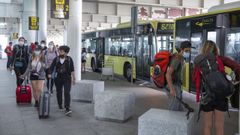 La línea 6 del bus urbano de Santiago llega desde diciembre del 2020 hasta el aeropuerto de Lavacolla