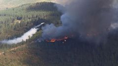 El fuego vuelve a Pobra do Brolln