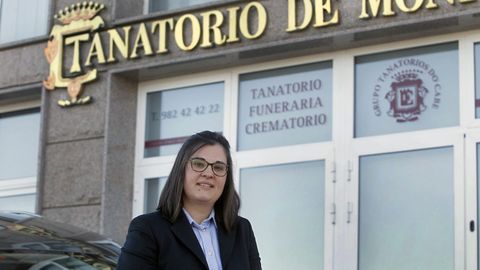 Paz Fern�ndez Campo es la gerente del Tanatorio Monforte, fundado a finales de los noventa