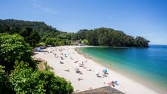 Aspecto que presentaba ayer la playa de Mogor, en Mar�n.
