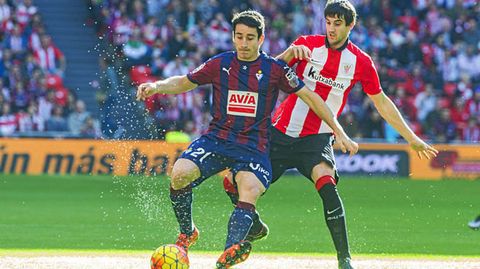 Sa�l Berj�n en su etapa en el Eibar