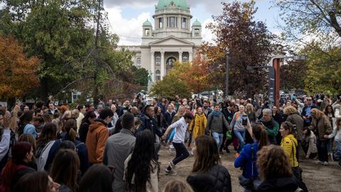Los seguidores de la Lista Estudiantil acudieron este lunes a desmontar la acampada de protesta que han mantenido los dos �ltimos a�os