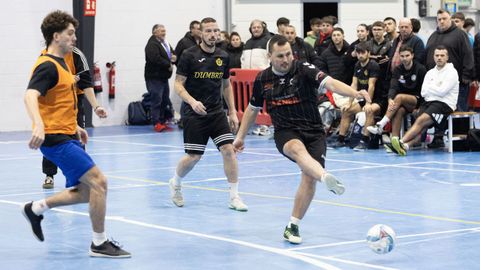 En Vimianzo hubo una gran afluencia de p�blico al marat�n de f�tbol 3x3