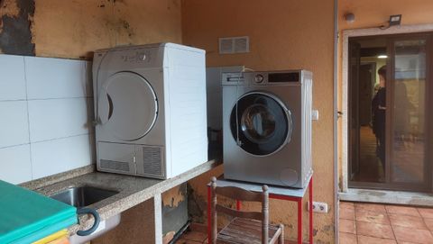 En Lamas hay casas con todo levantado por el agua