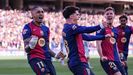 Raphinha.Los futbolistas del Barcelona celebran el gol de Raphinha