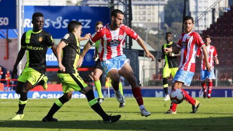 Lazo golpea un baln en el Lugo-Mallorca de la 18/19