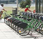 Estaci�n de bicicletas en el paseo de Xuvia. 