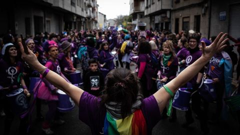 Alrededor de seis mil personas acudieron a la cita organizada por Galegas 8M