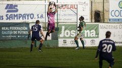 Partido del Arenteiro contra el Marino de Luanco.