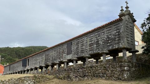 Cabaceira de Lira, uno de los m�s largos de Galicia